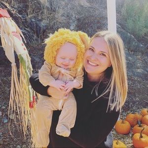 Meet your Posher, Brenna
